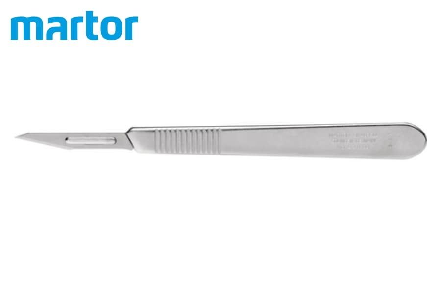 Скальпель малый Martor GRAFIX скальпельное лезвие № 11